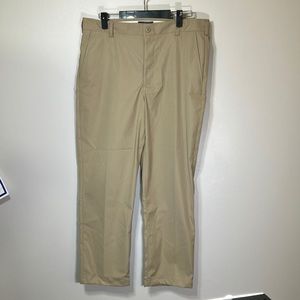 NWT Lands End Chino active khaki size 33x26 uniform waist measures 17”